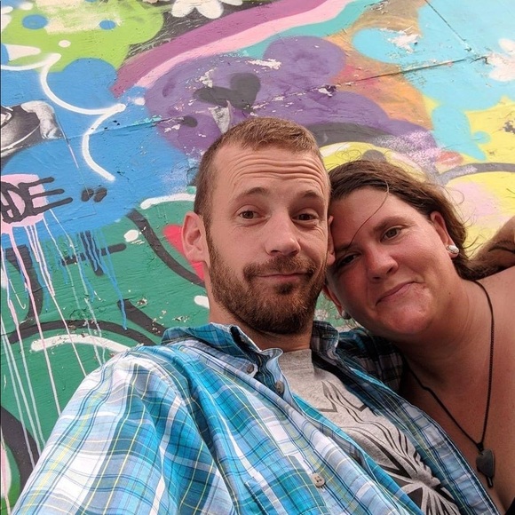 Meet your Posher, Jennifer - Picture 7 of 7